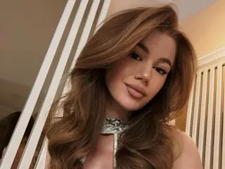 Alyona shows