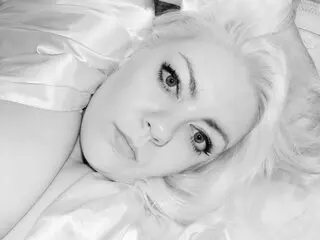 BuxomBlondie adult