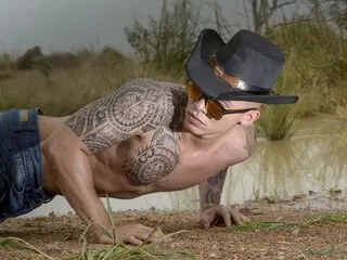 LoganBanko jasmin